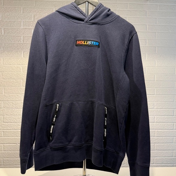 Hollister Hoodie Mens L Pullover Sweatshirt Patch Logo Navy Drawstring - Picture 1 of 5